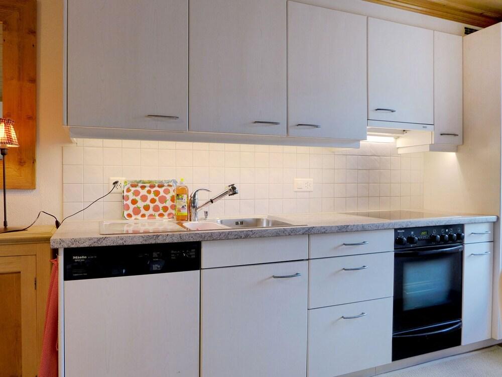 Marie-soleil Est Saanen