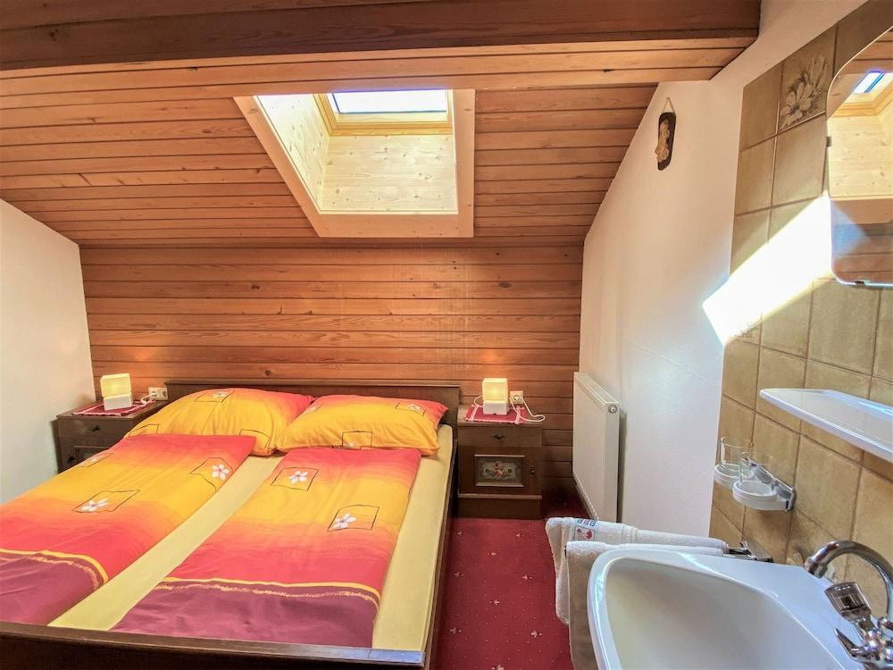 Unterfl ber Holdernach