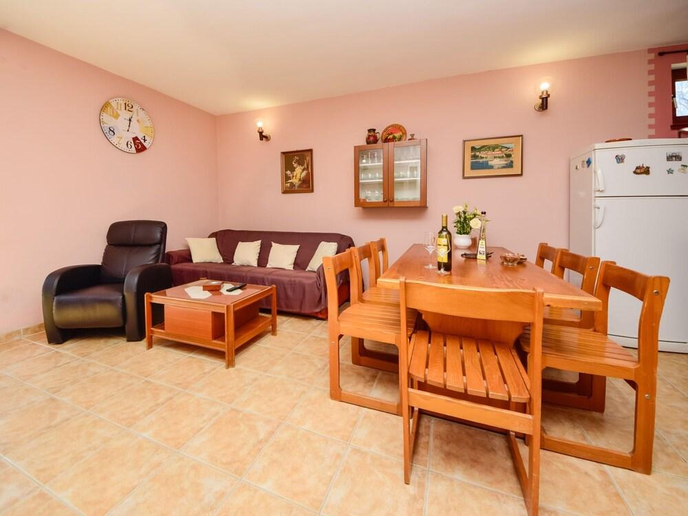 Lolita Ra i e in Ra i e