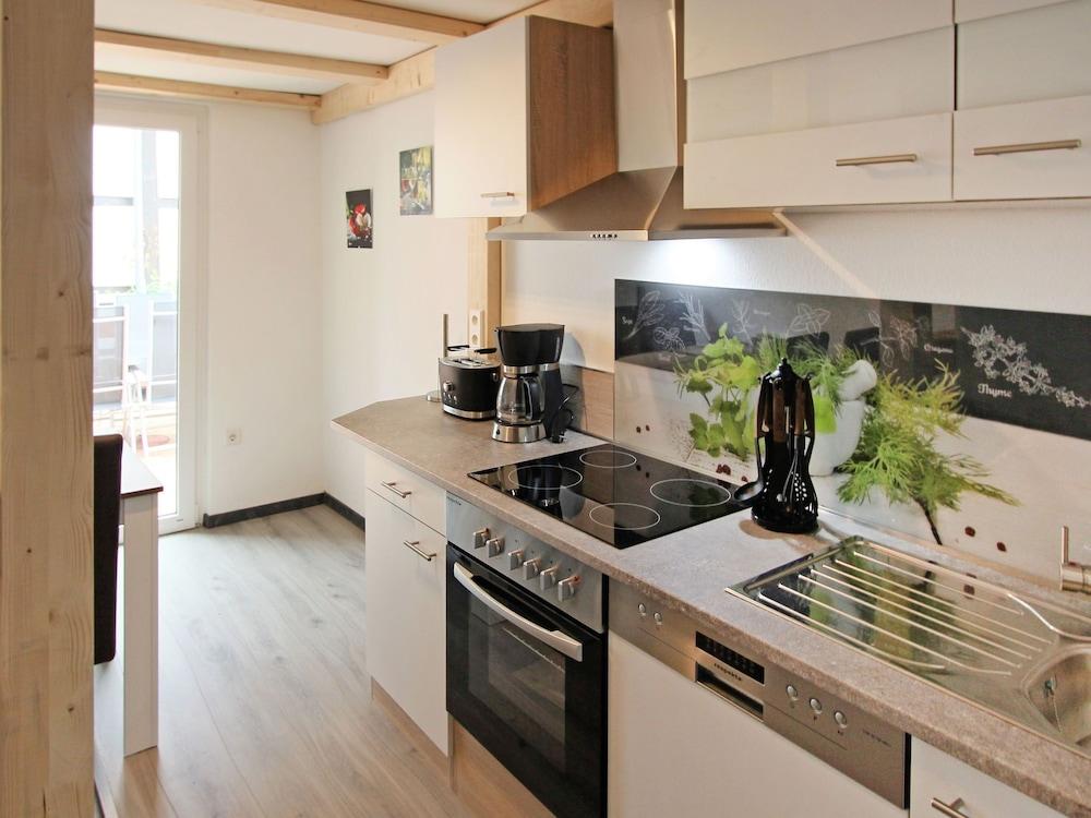 Born 2 Schieder-schwalenberg