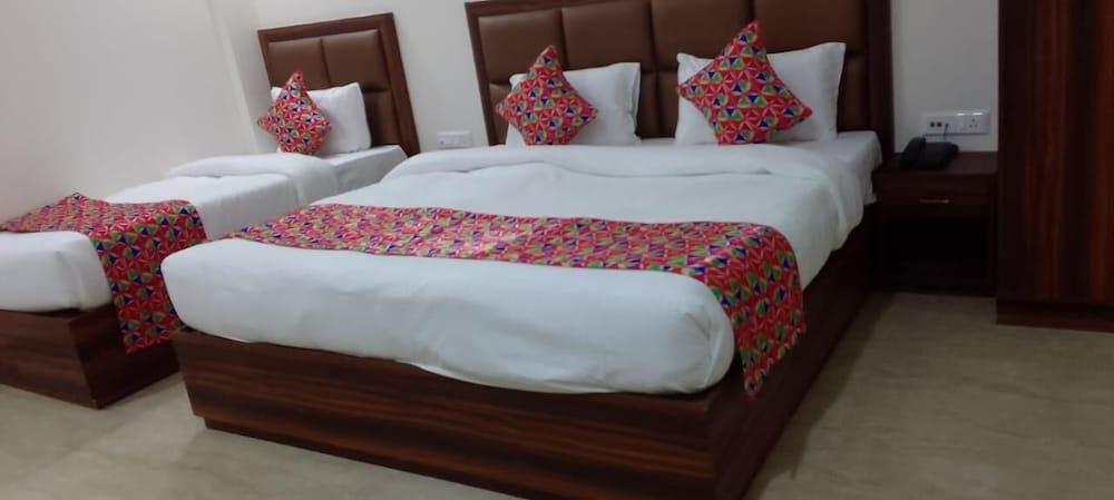 Hotel The Golden Taj By The Golden Taj group & Hotels