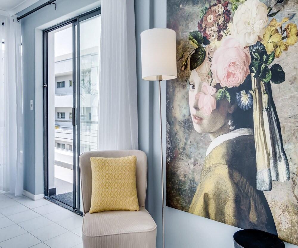 Sausalito Penthouse in Cape Town