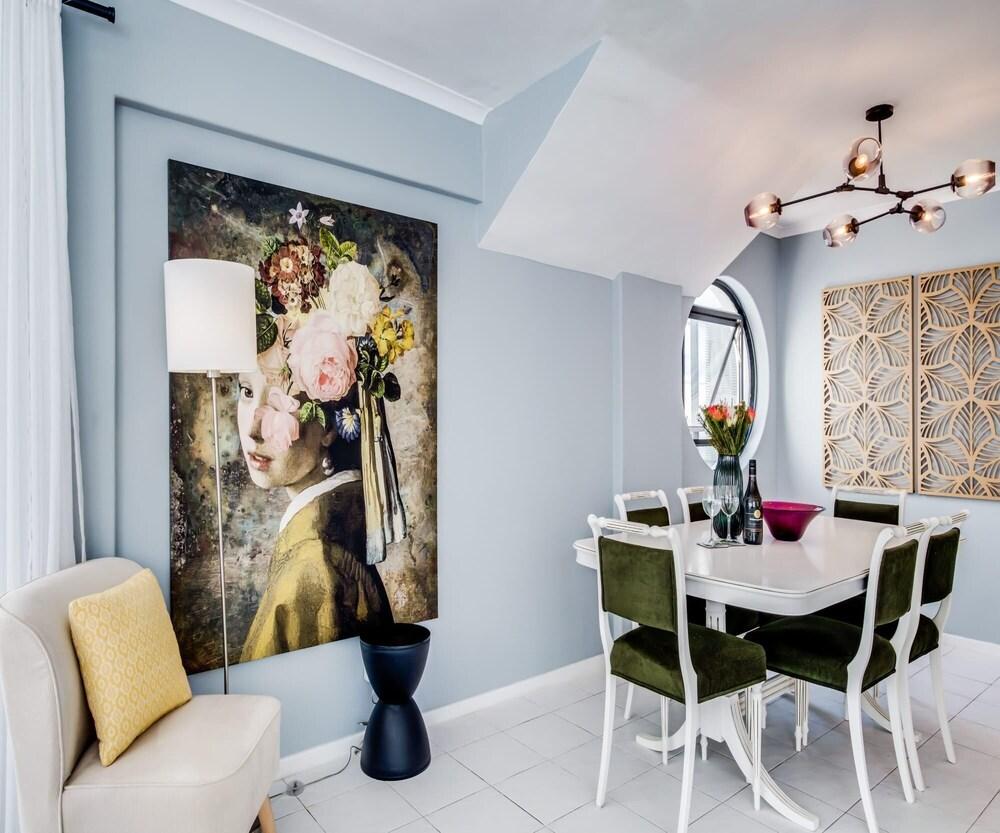 Sausalito Penthouse in Cape Town