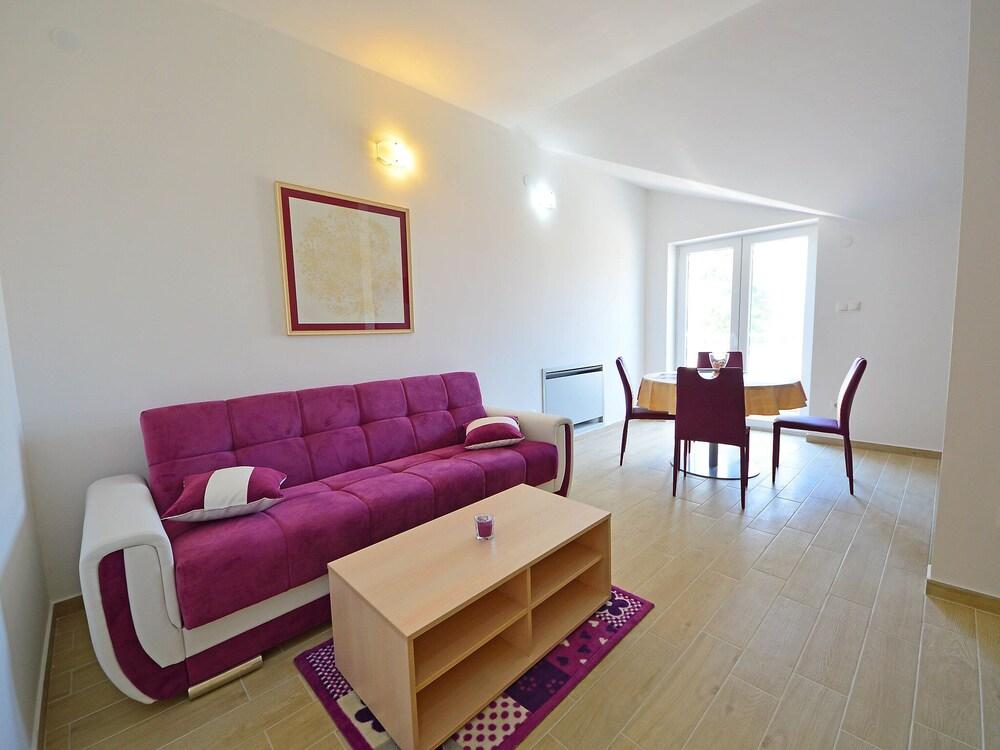 Tea Klimno in Klimno