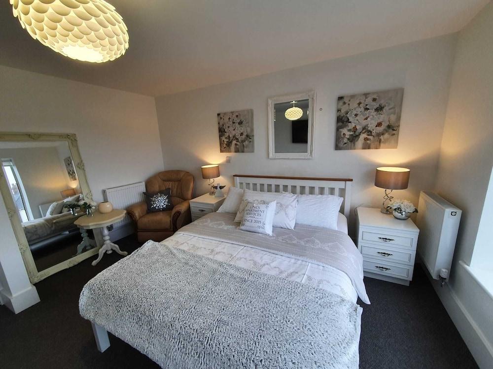 Riverdale House - 4 Bedrooms