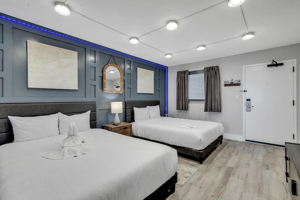 Breakers Tower 1BR Oceanfront Condo