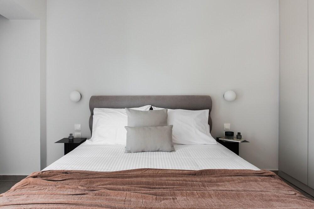 Marvelous 2BR Apartments with balcony