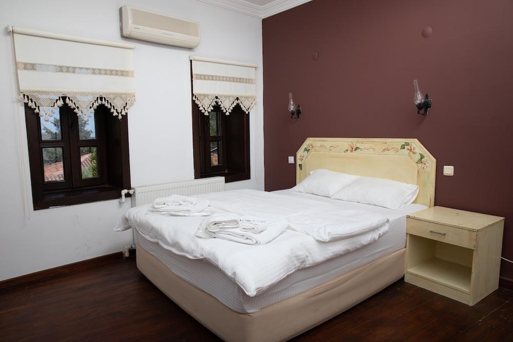 Moncheri Butik Otel & Restoran