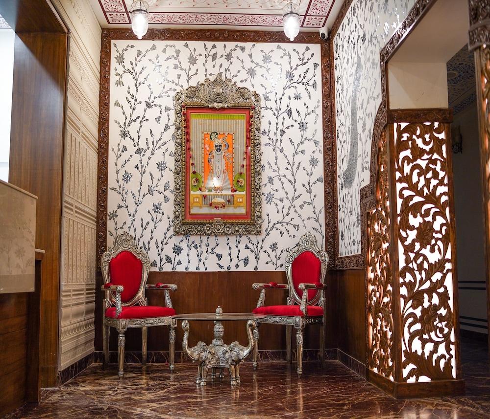 Trulyy The Amar Mahal