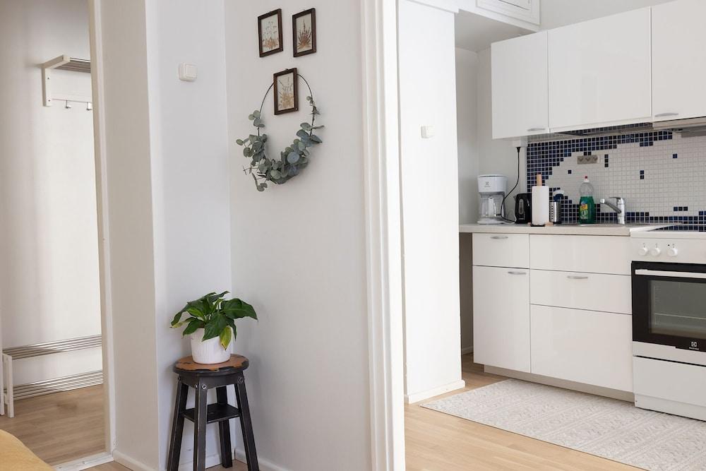 2ndhomes Bright & Spacious City Studio