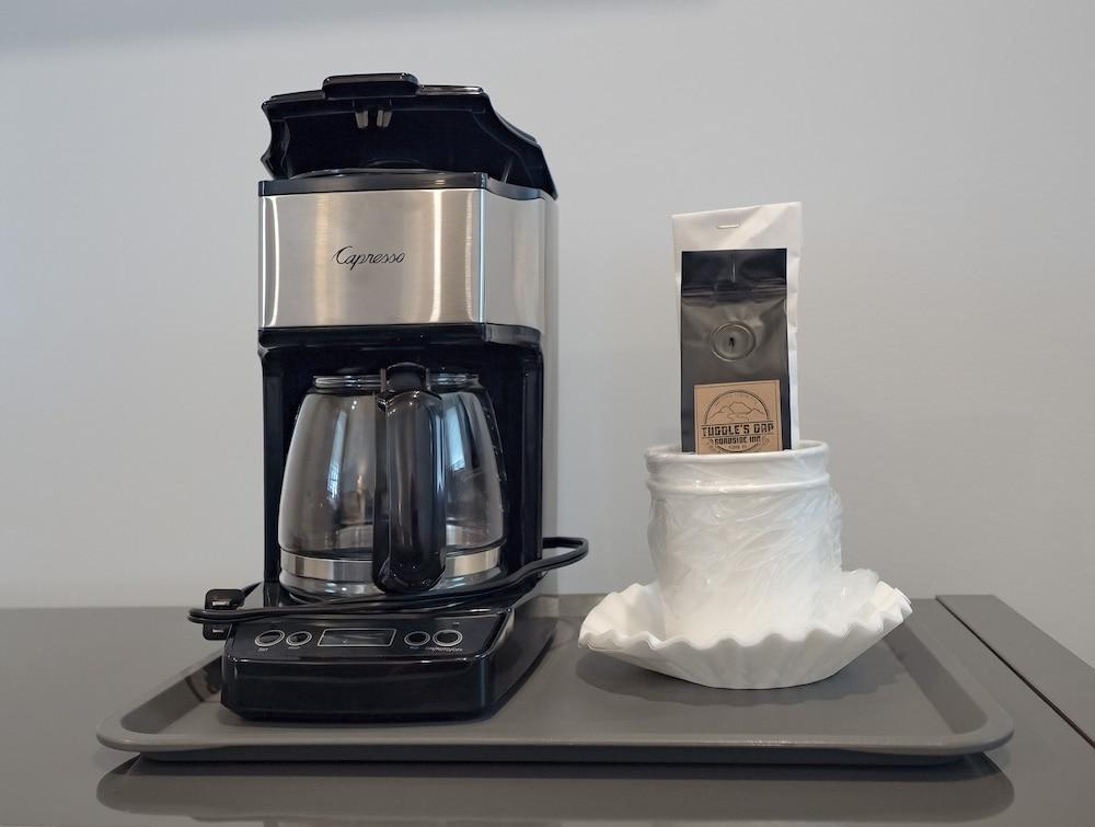 Tuggle's Gap Roadside Inn - Blue Ridge Parkway