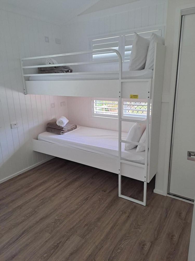 Cape Hillsborough Nature Tourist Park