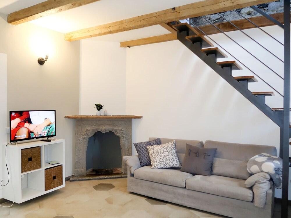 Stella Blu Omegna in Omegna