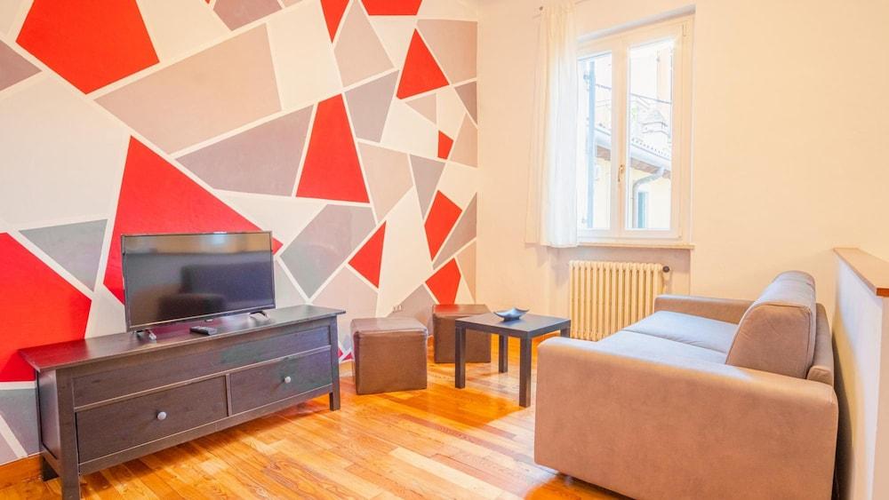 Historical Filippini Flat