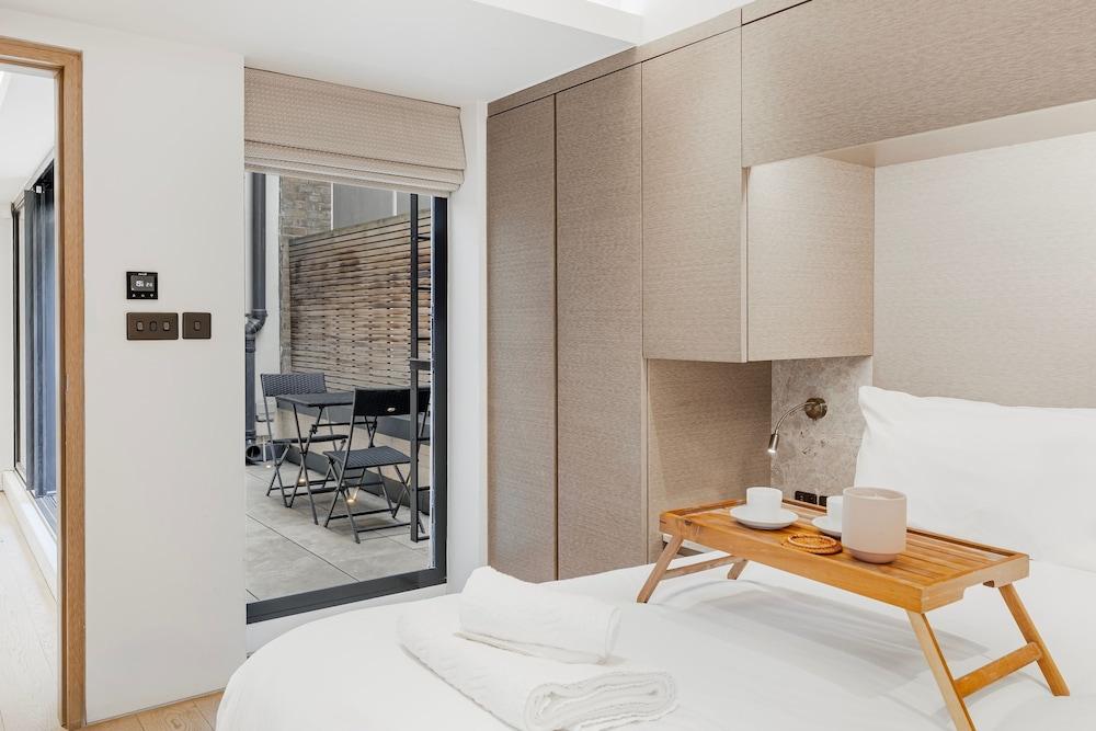 Maddox Street - 2 bed