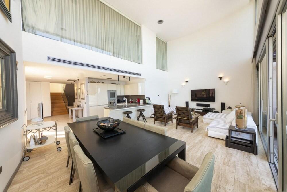 Marvelous Villa With a Private Beach in Bodrum