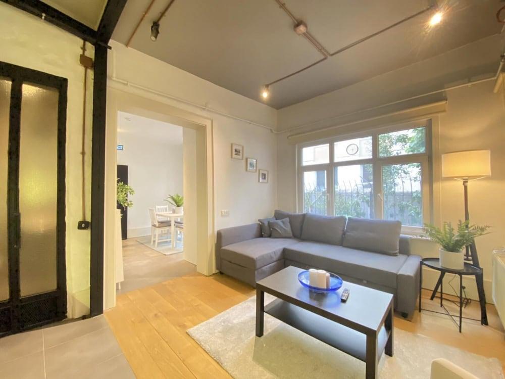 Missafir Charming and Central Flat in Beyoglu