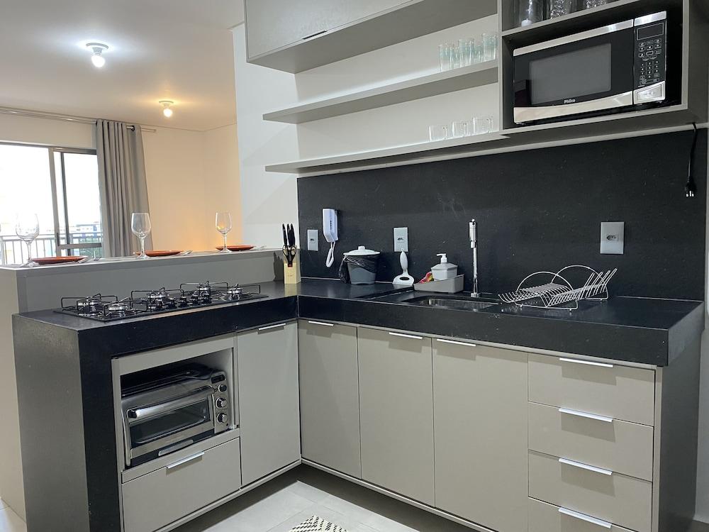 Bela Hospedagem - Lindo flat no Box 150