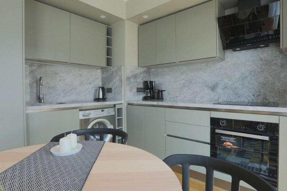 Excellent Flat w 360 Bosphorus View in Cihangir