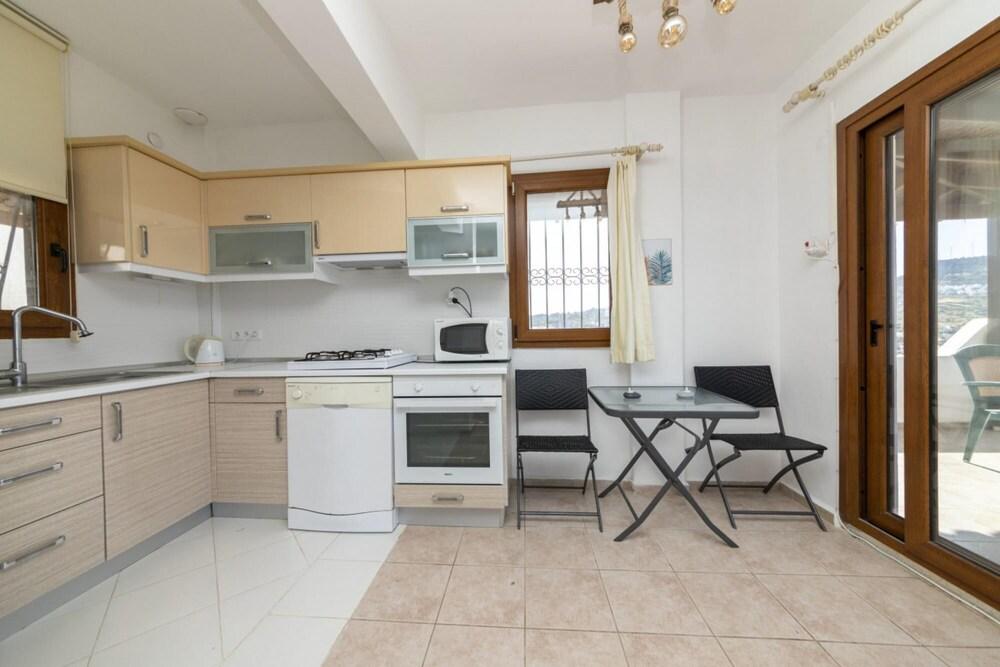 Triplex Villa With an Amazing View in Bodrum