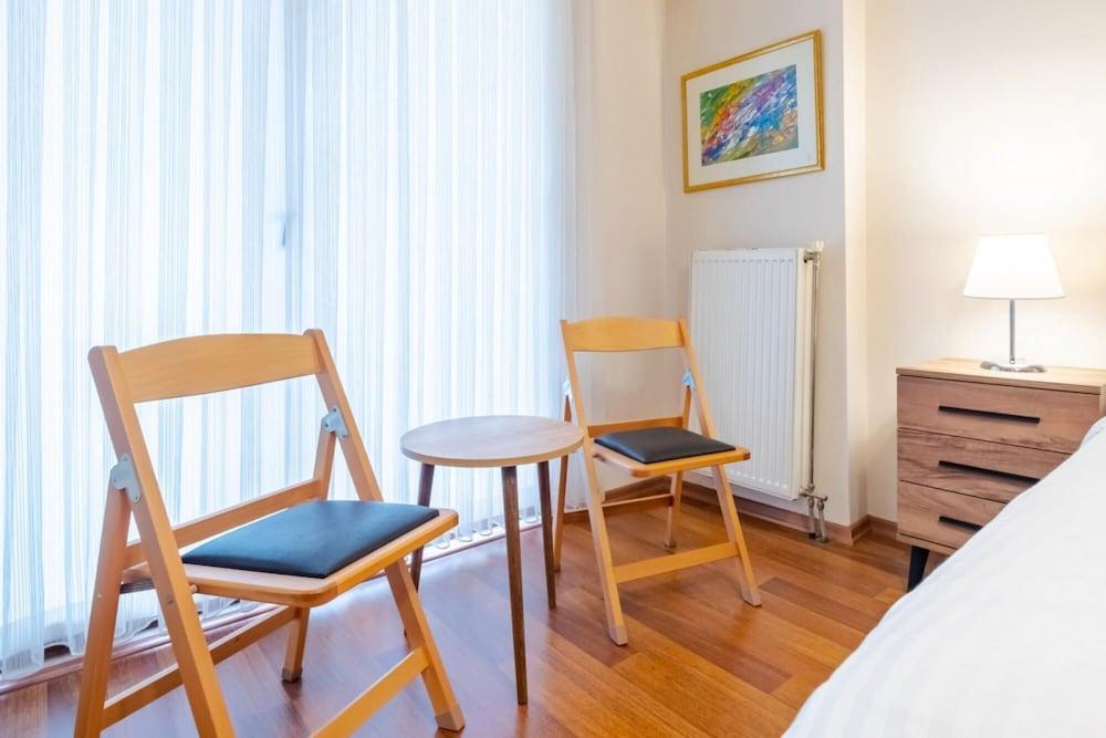 Pleasant Flat With Central Location in Sisli