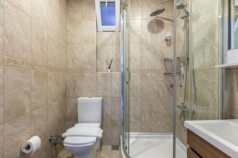 Central and Stylish Flat in Nisantasi