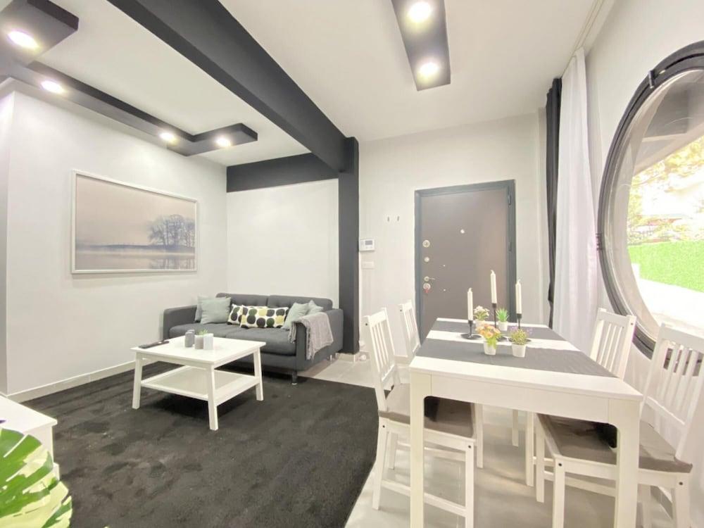 Flat Near Bagdat Street With Chic Interior Design