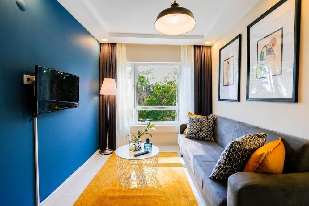 Missafir Excellent Flat Near Hadrian s Gate