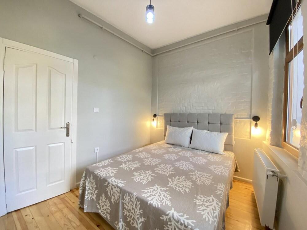 Central Flat Close to Pera Museum in Beyoglu