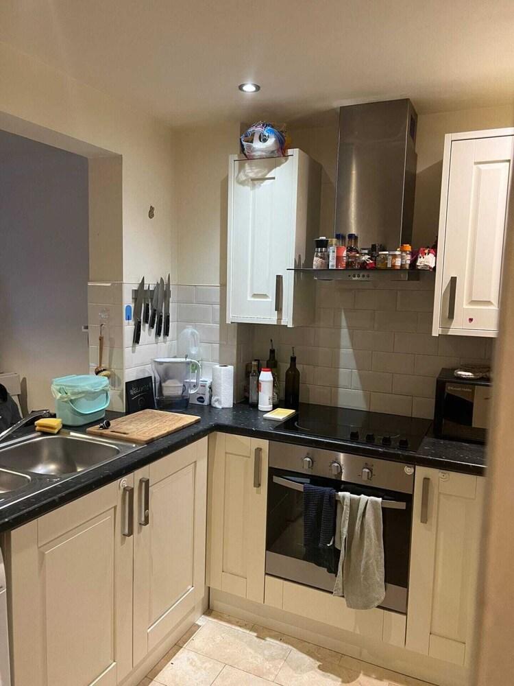 Tranquil 1 Bedroom Apartment With River View