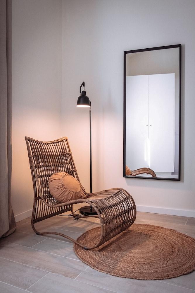 La Comuna by Bon Dia Residences