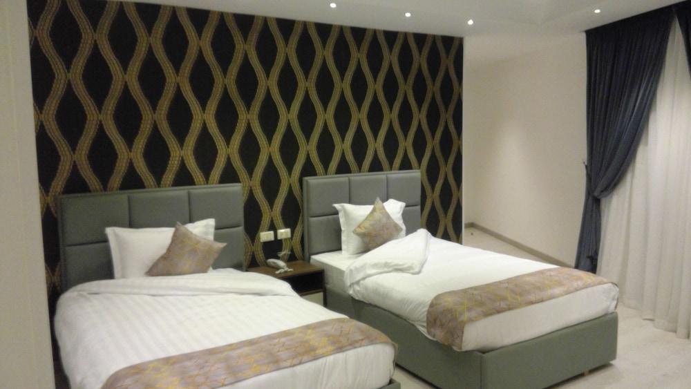 Jasmine Pyramids Hotel