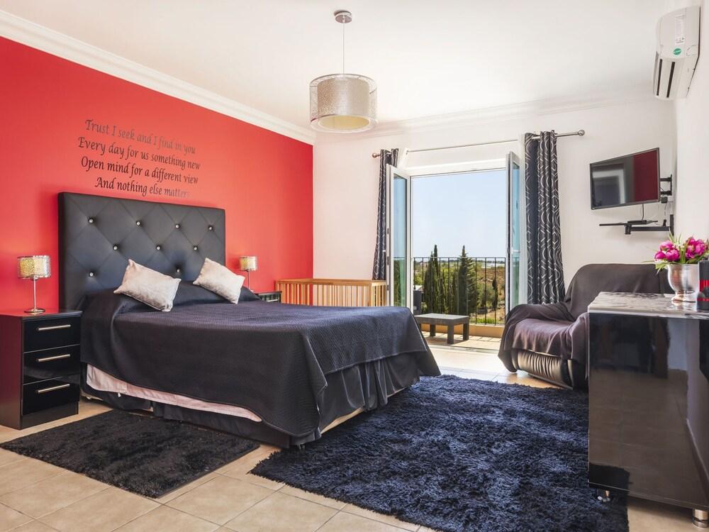 Villa Kambu Quelfes in Quelfes