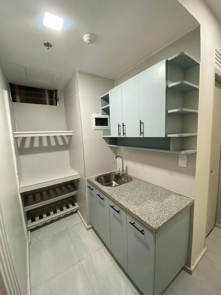 Twin Hearts Residences 1