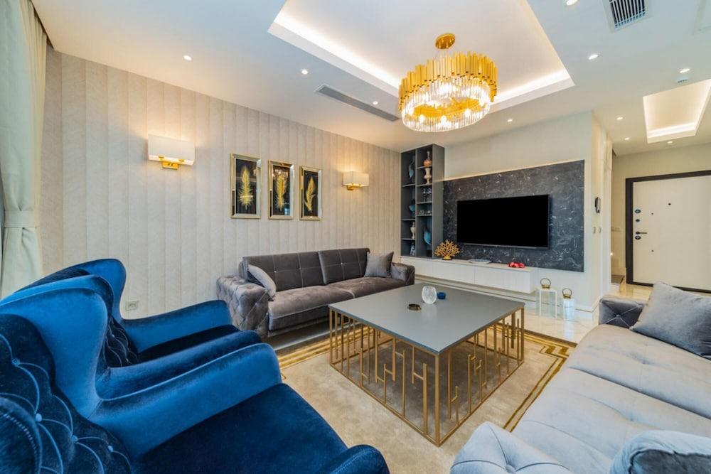 Exquisite Villa With Private Pool in Belek