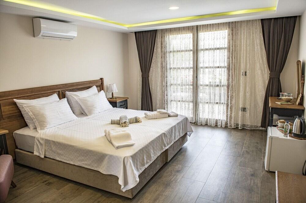 Chic Room With Mesmerizing View in Selimiye