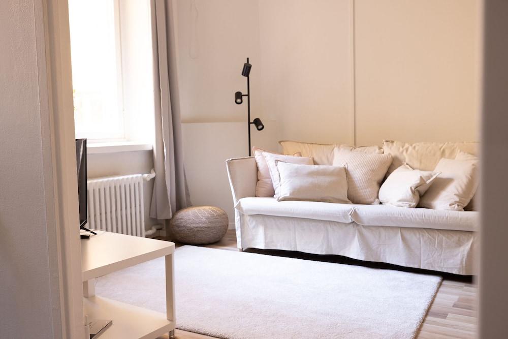 2ndhomes Bright 35m2 Courtyard Studio