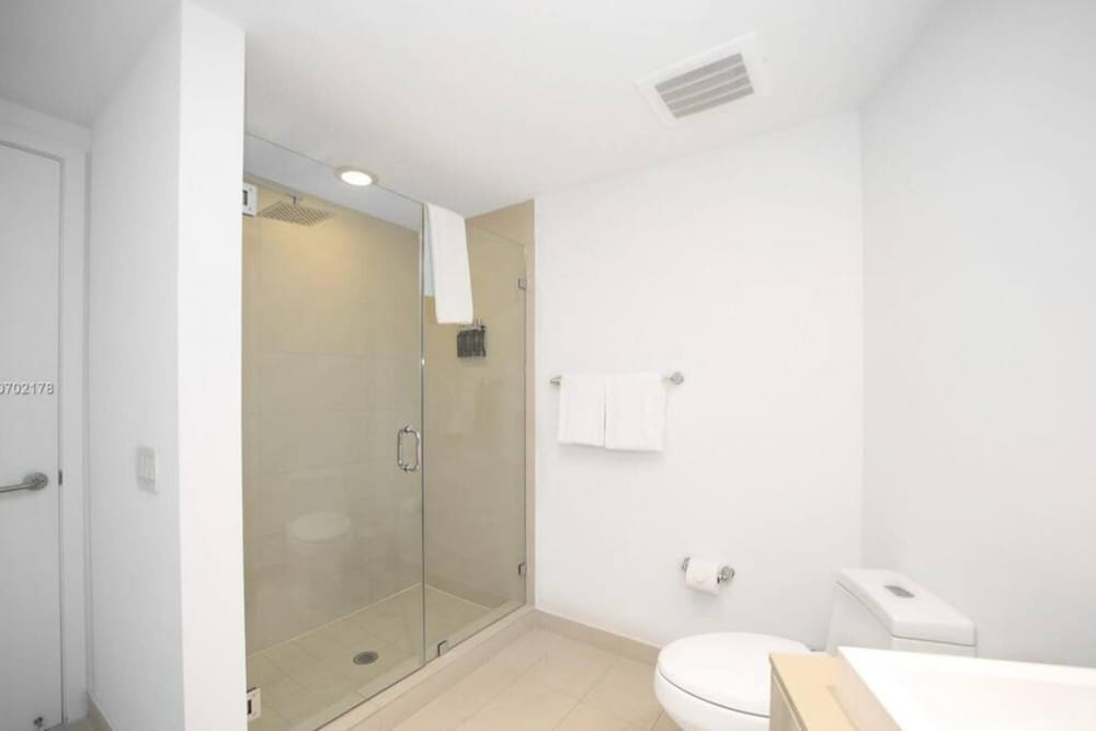 Luxe Stay at Hyde Resort -oceanfront Amenities