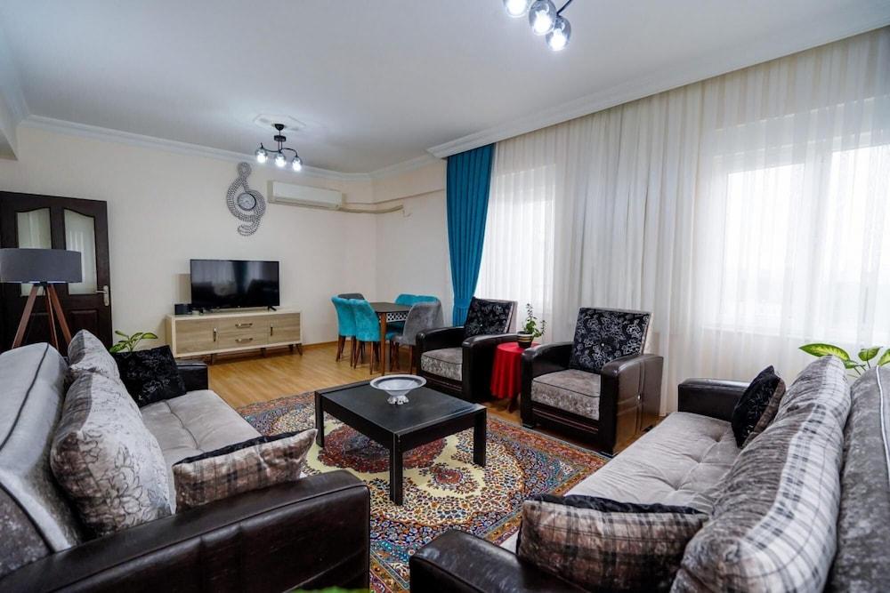 Cozy Flat With Balcony in Kepez Antalya