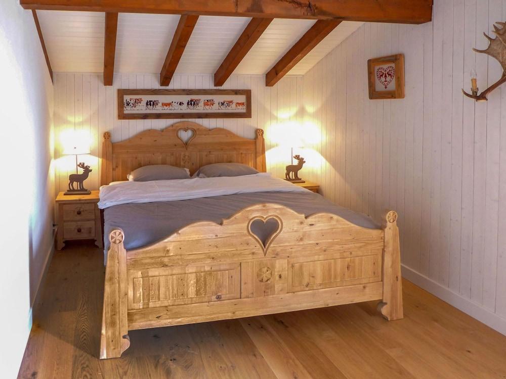 Chalet n 10 Lens in Lens