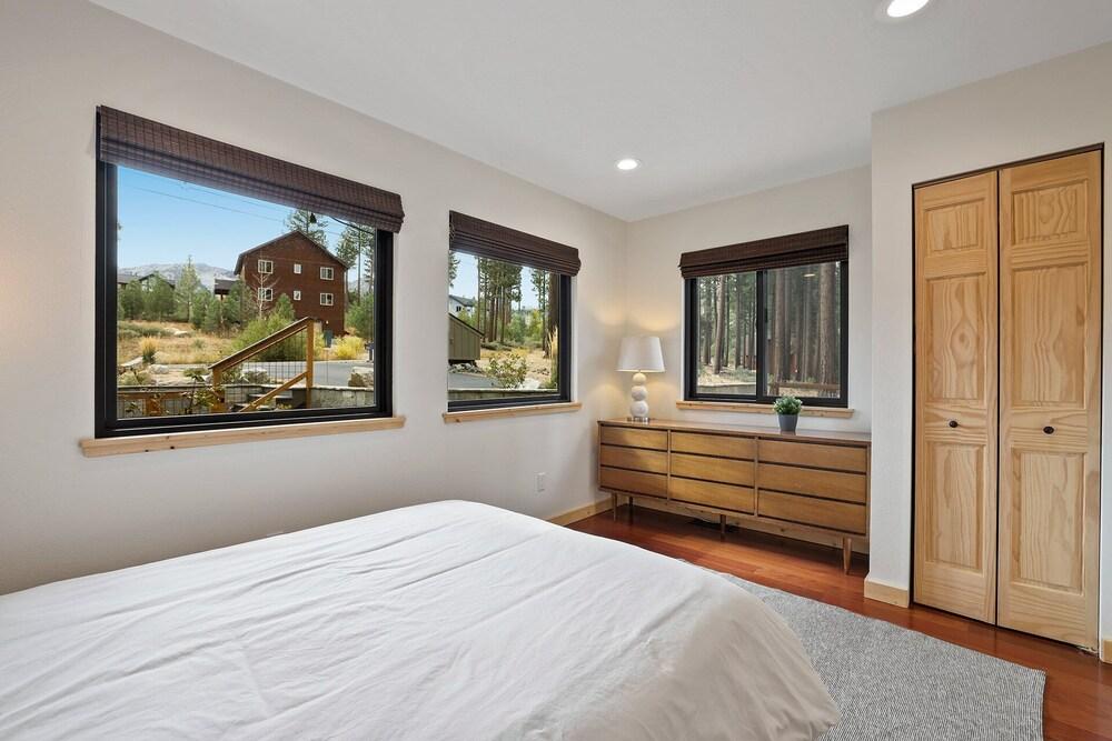 Mountain Pine Memories