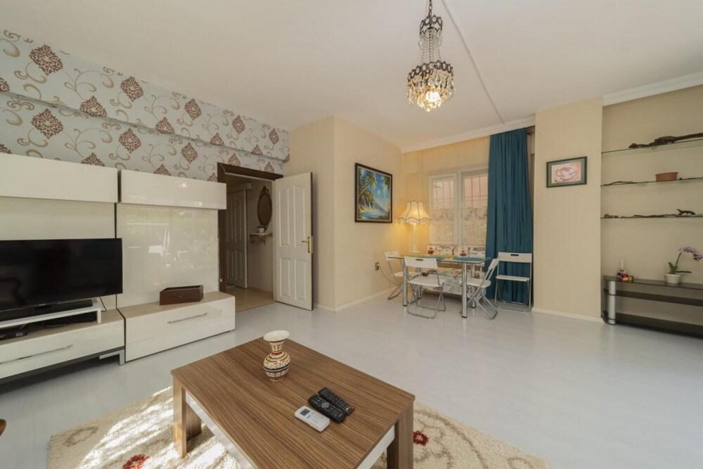 Flat With Backyard 600 m to Duden Waterfalls