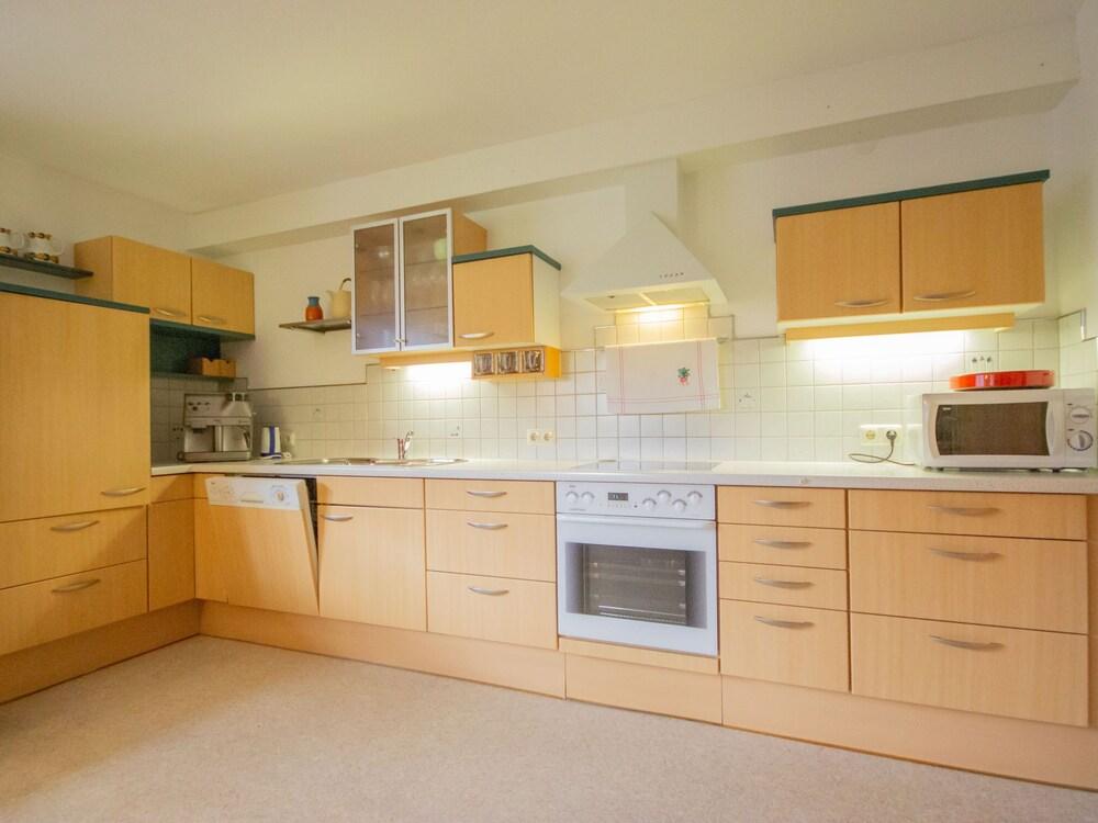 Apart Wolf Flie in Flie