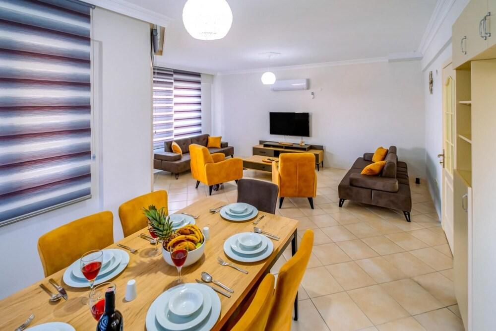 Villa With Shared Pool and Sea View in Seydikemer