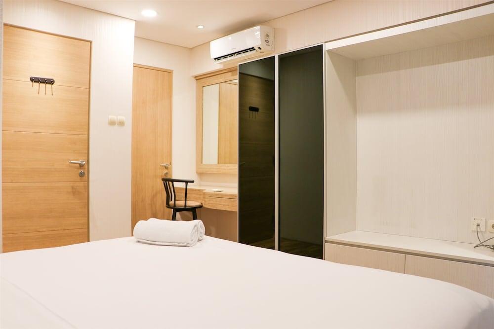 Nice 2Br Apartment At Maqna Residence