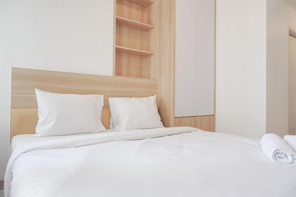 Fancy Designed Studio Room At Tokyo Riverside Pik 2 Apartment