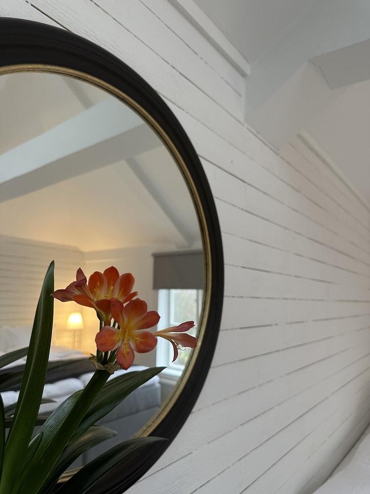 Kinna Bed & Breakfast