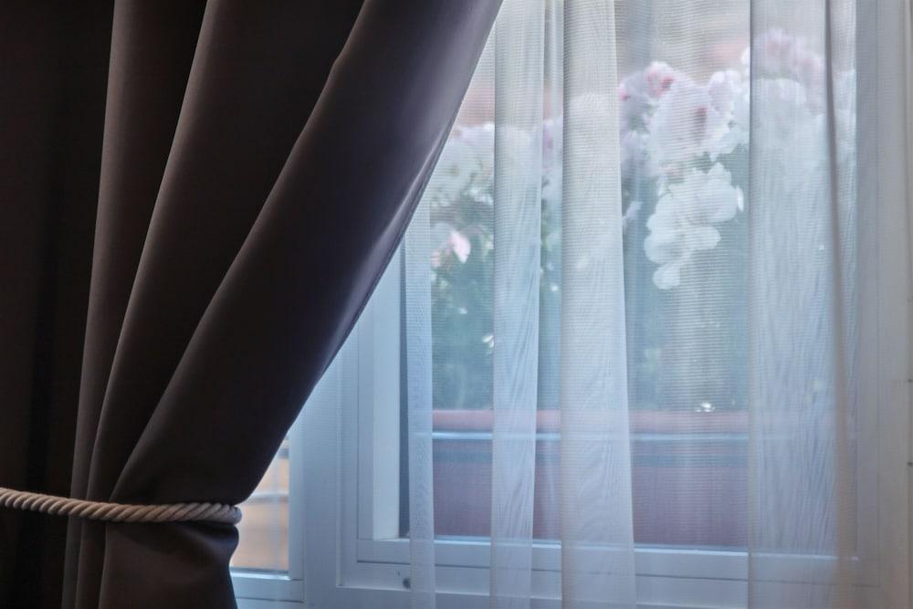 Fellini Design Suites