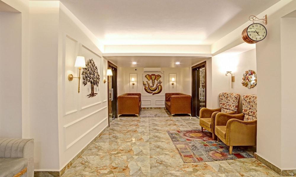 Treebo Lazystay Elite