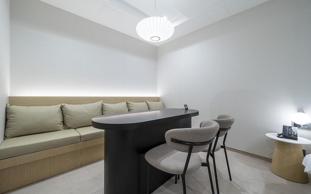 Ulsan Samsan H Avenue